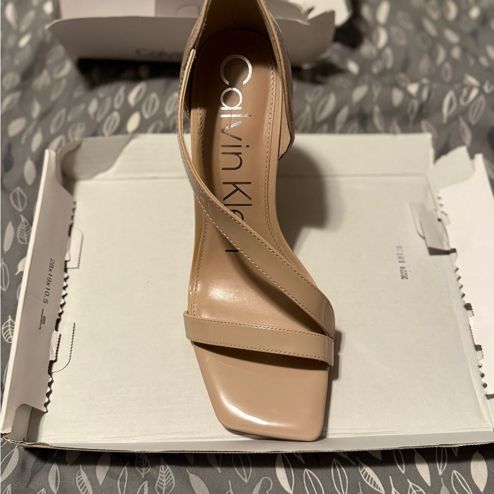 Calvin Klein Blush Strappy Heels - Picture 5 of 6
